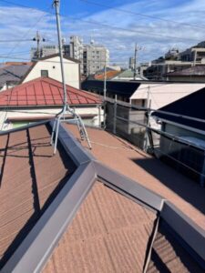 横浜市にて屋根修理〈築50年瓦屋根の葺き替え工事〉